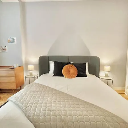 Apartamento Valmor Avenue Vintage Chiq By Homeful